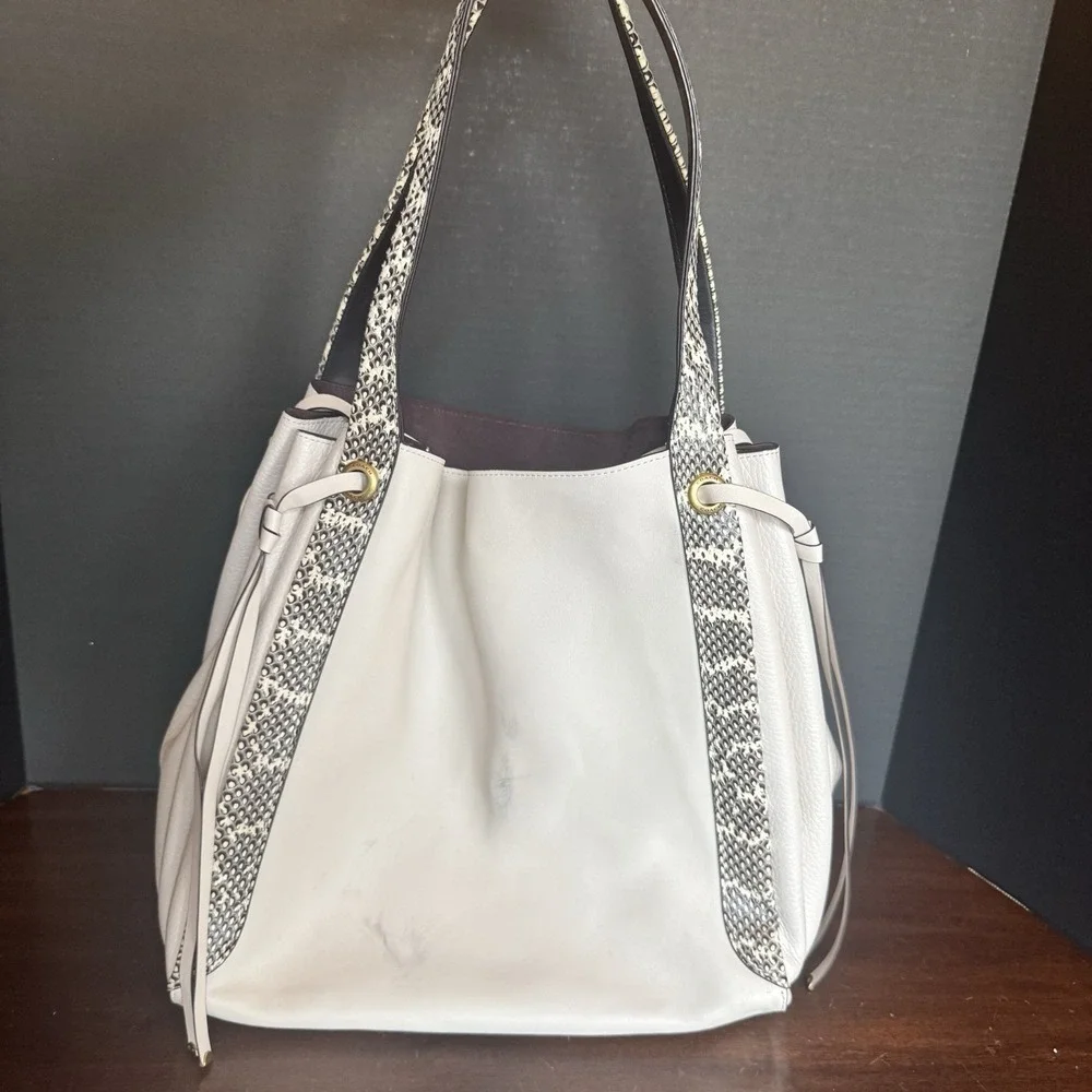 Coach 69074 Gray Pebbled Bucket Drawstring Tote Snake Print Accents Bag Charm